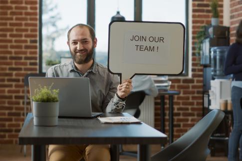 Recrutement - réseaux sociaux
